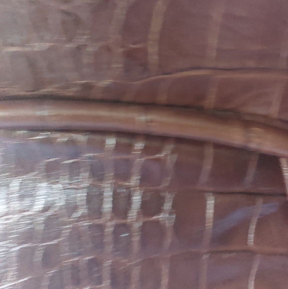 Furla Chocolate brown croc embossed leather handbag purse. Amazing condition - Picture 7 of 16